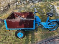 Flak moped