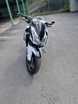 Kawasaki Z1000 Black & White edition