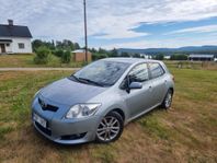 Toyota Auris 5-dörrar 2.0 D-4D Euro 5