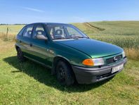 Opel Astra 5-dörrar 1.6