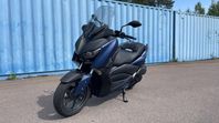 Mycket fin Yamaha XMAX 300 MC-scooter