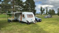 Knaus Royale 580 -06 | Barnvänlig husvagn med lufttält