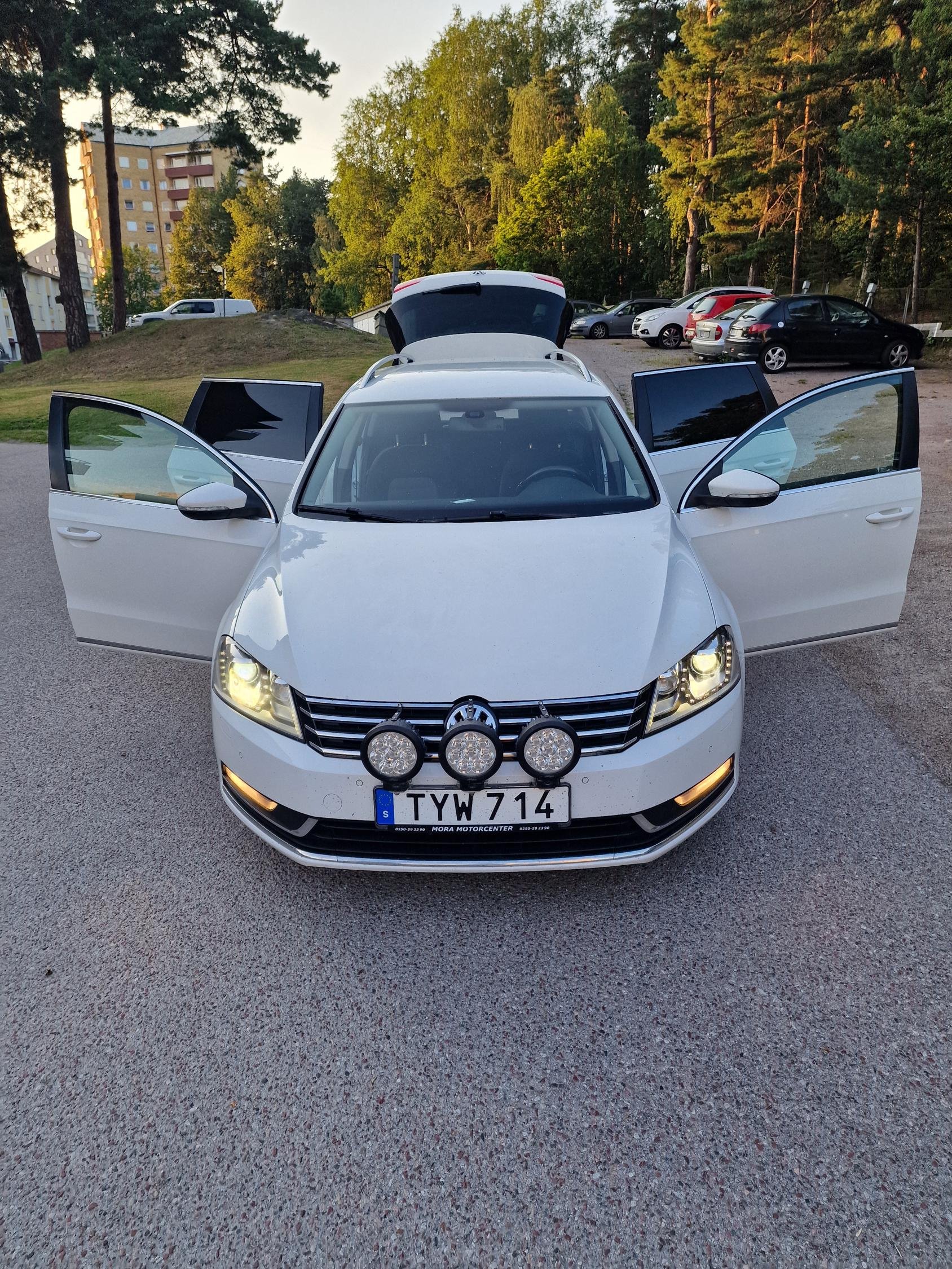 Volkswagen Passat Variant 2.0 TDI DPF BMT 4Motion DSG Sekventiell, 170hk, 2012