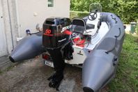 Adventure 450 S 2018, Mercury 50 hk 4-takt + 80 km/h vagn