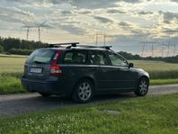 Volvo V50 2.4