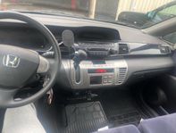 Honda FR-V
