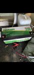 Lithiumbatteri Endurance Bluetooth 12V 200AH med laddare.