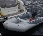 Gummibåt med 6 hk Mercury 4-takt