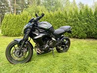 KAWASAKI ER6N : ABS AKRAPOVIC LEDBLINKERS