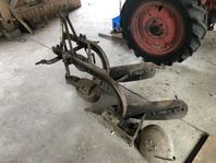 2 skärig plog passande Grålle Ferguson