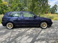 Volkswagen Golf 3-dörrar 2.0 Avenue, GL