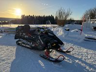 Polaris Titan Adventure 800 -22
