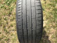 Hankook 255/45R20 - ID4