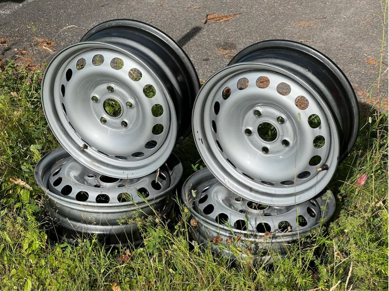 Helt nya 15" fälgar 5/112 med...