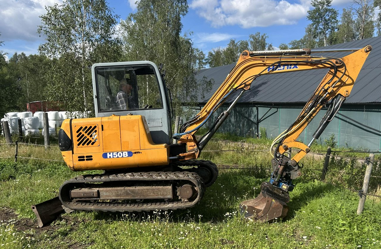 Hanix H50B med SMP rototilt b...