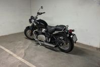 Triumph Speedmaster 1200 Nyskick