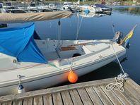 Artekno H båt med trailer