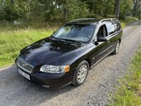 Volvo V70 2,4D A-Traktor Nybess