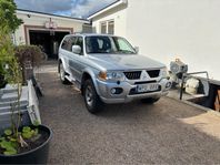 Mitsubishi Pajero Sport 3.0 V6 4WD