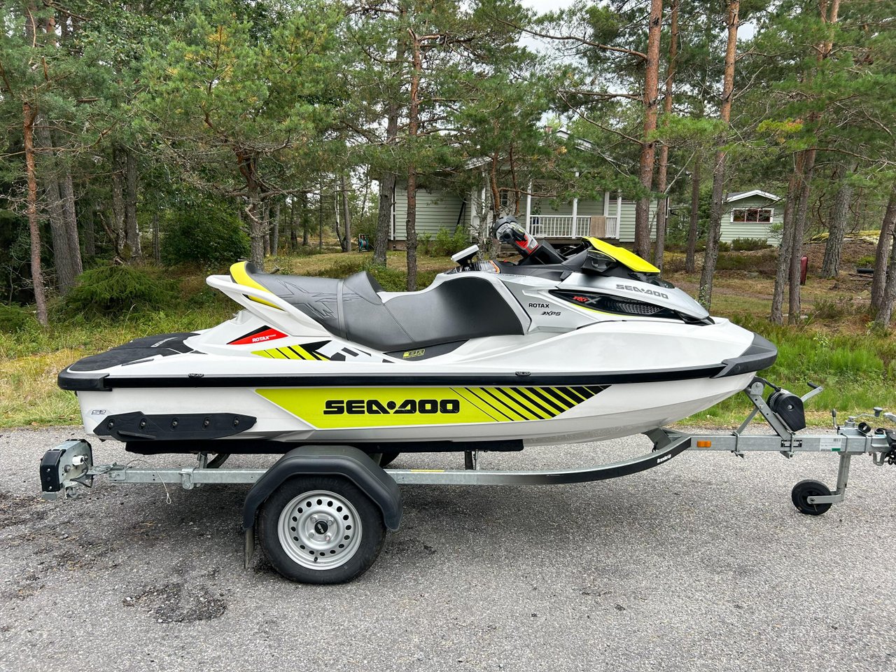 Seadoo RXT 300 RS -16 Trailer...