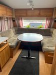 Polar 560 CTH – 2007 | Mysig husvagn med solceller