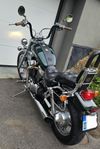 Suzuki Intruder VS 1400 -01
