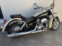 Honda shadow 750 OBS endast 368 mil