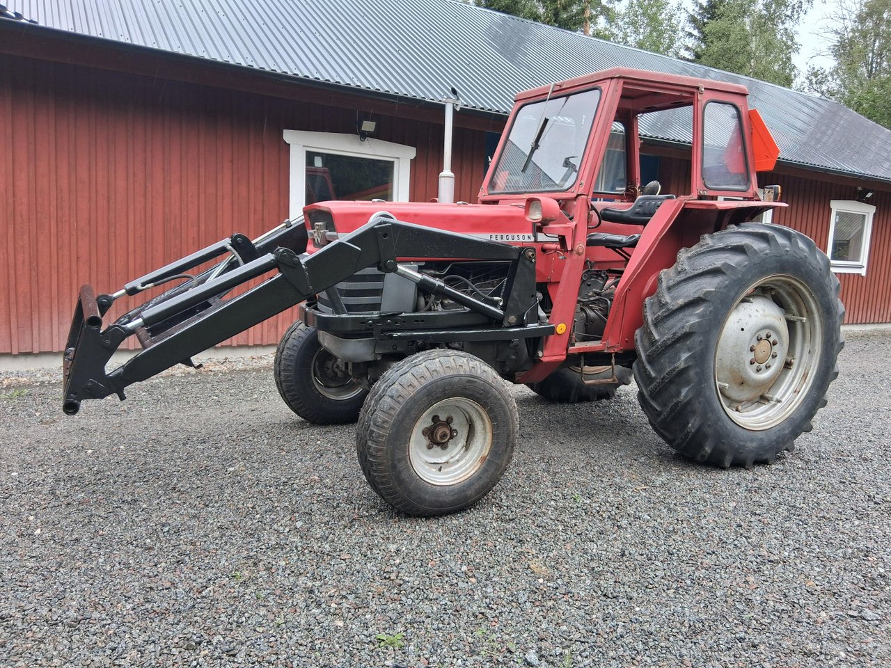 Massey Ferguson 165
