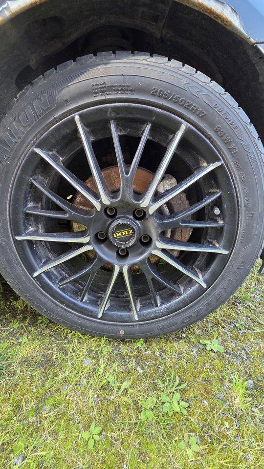 fälgar+däck 17" 5×105