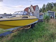 motorbåt säljes kärra ingår