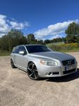 Volvo V70 R-Design 2011
