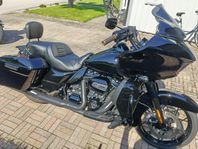 Harley Davidson Road glide ST