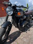 Triumph Bonneville T120 Black