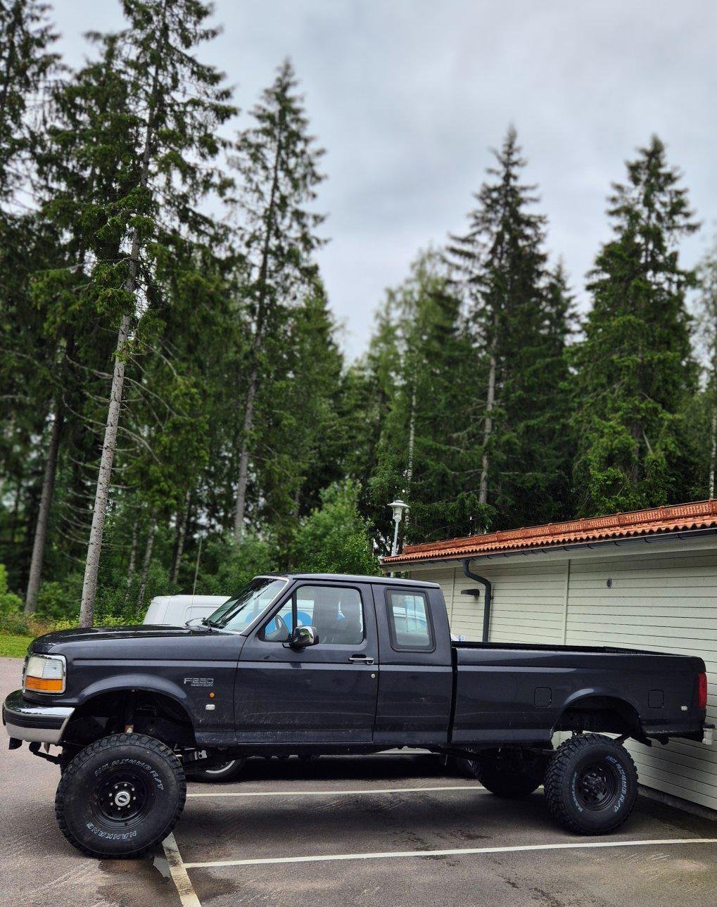 Tri-Star TSF-250 Enkelhytte 7.3 V8 IDI 4x4 SelectShift, 3-trinn, 182hk, 1991