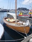 Träbåt Koster Emilia (Råå Träbåtsförening brygga)