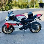 Yamaha R7