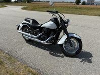 Kawasaki Vulcan 900 Classic OBS endast 160 mil!!!