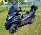 Piaggio MP3 500