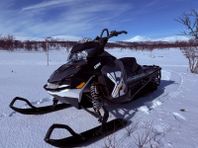 Lynx Boondocker RE 800 E-tec (3700/146tum)