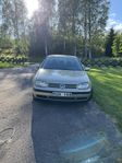 Volkswagen Golf 5-dörrar 1.6 Basis Euro 4
