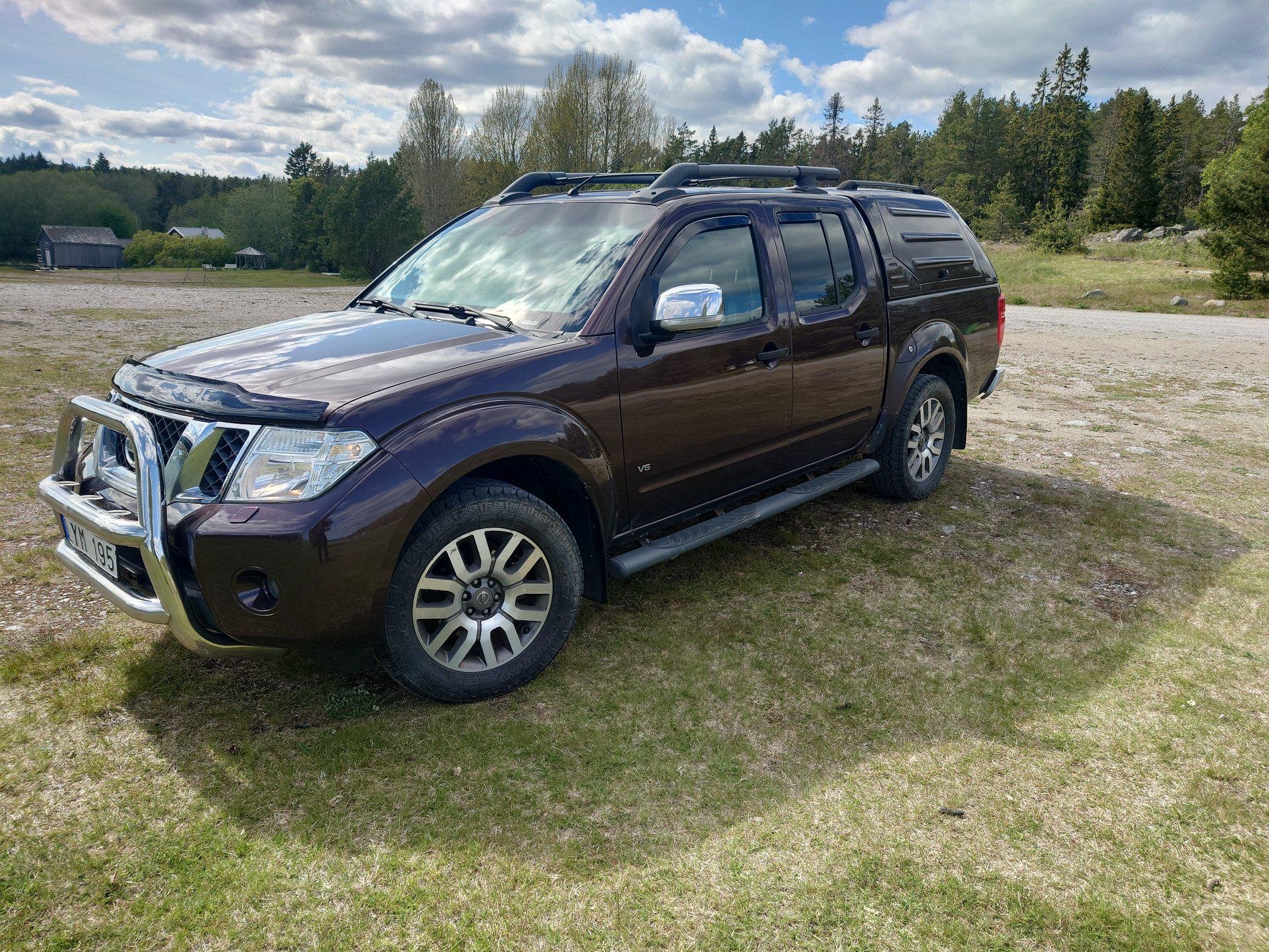 Nissan Navara Dubbelhytt 3.0 dCi V6 4x4 Automatisk, 231hk, 2012