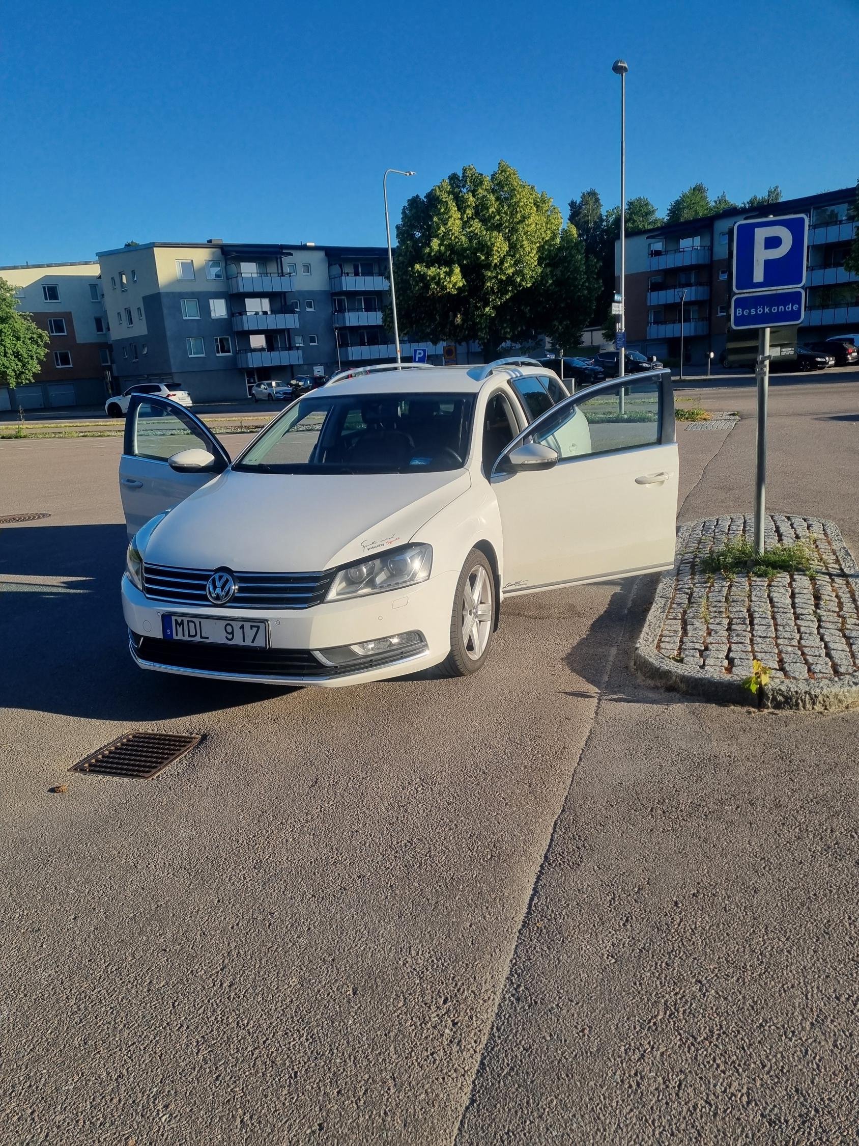 Volkswagen Passat Variant 2.0 TDI DPF BMT DSG sekvensiell, 6-trinn, 170hk, 2012