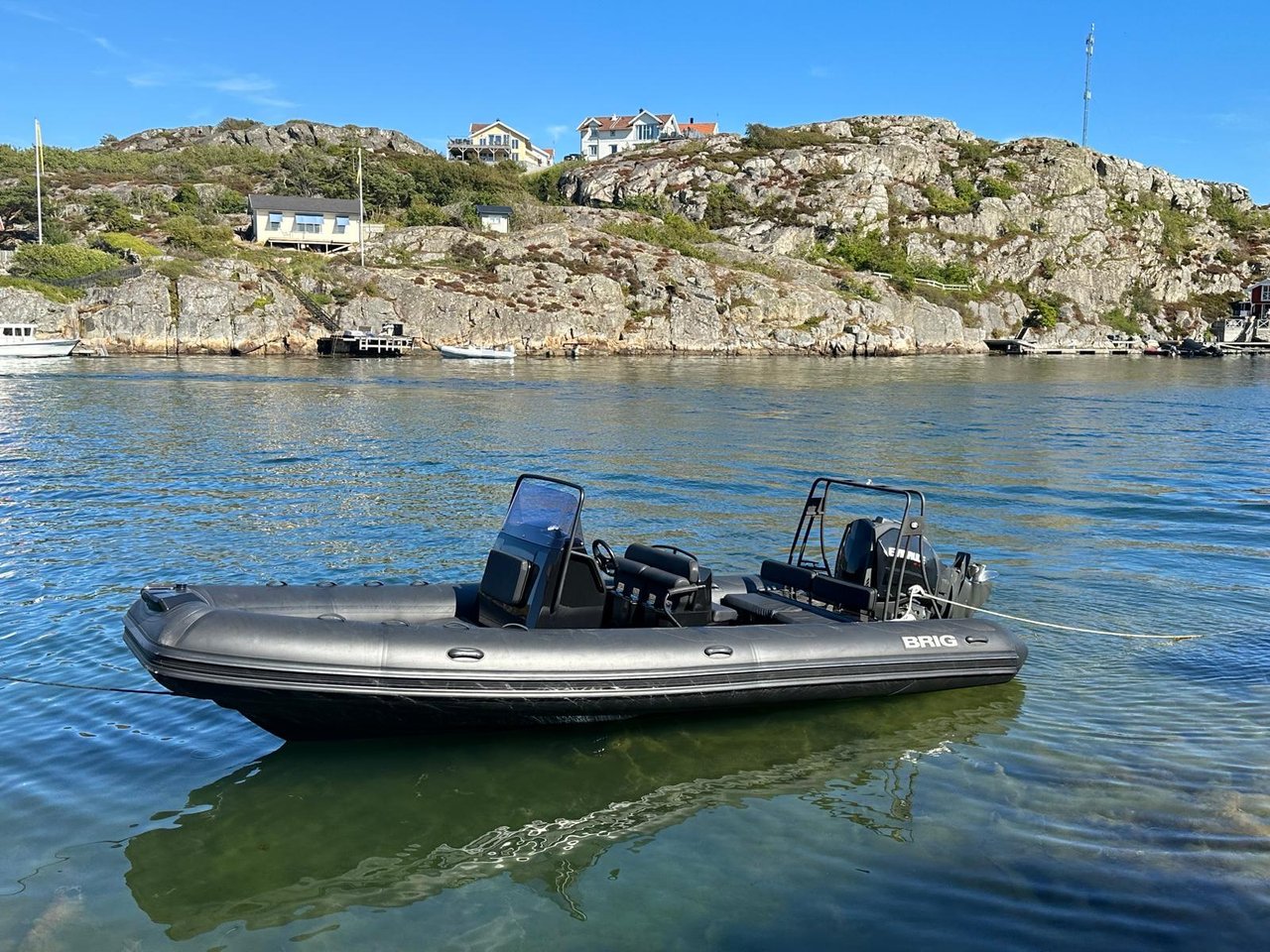 Brig Navigator 700