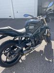Säljer min Triumph Street Tripple 675
