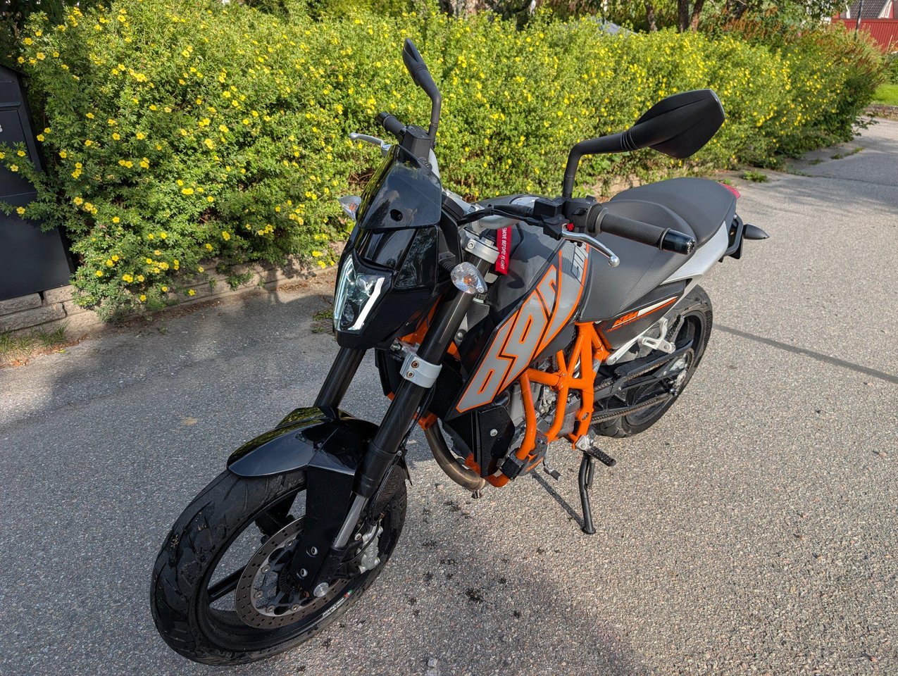 Ktm duke 690 abs