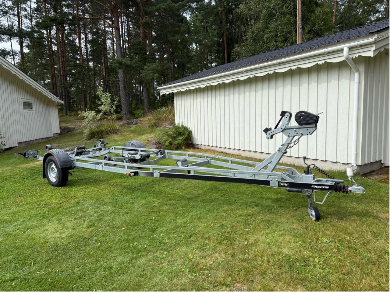 Fogelsta 1800kg 80km/h