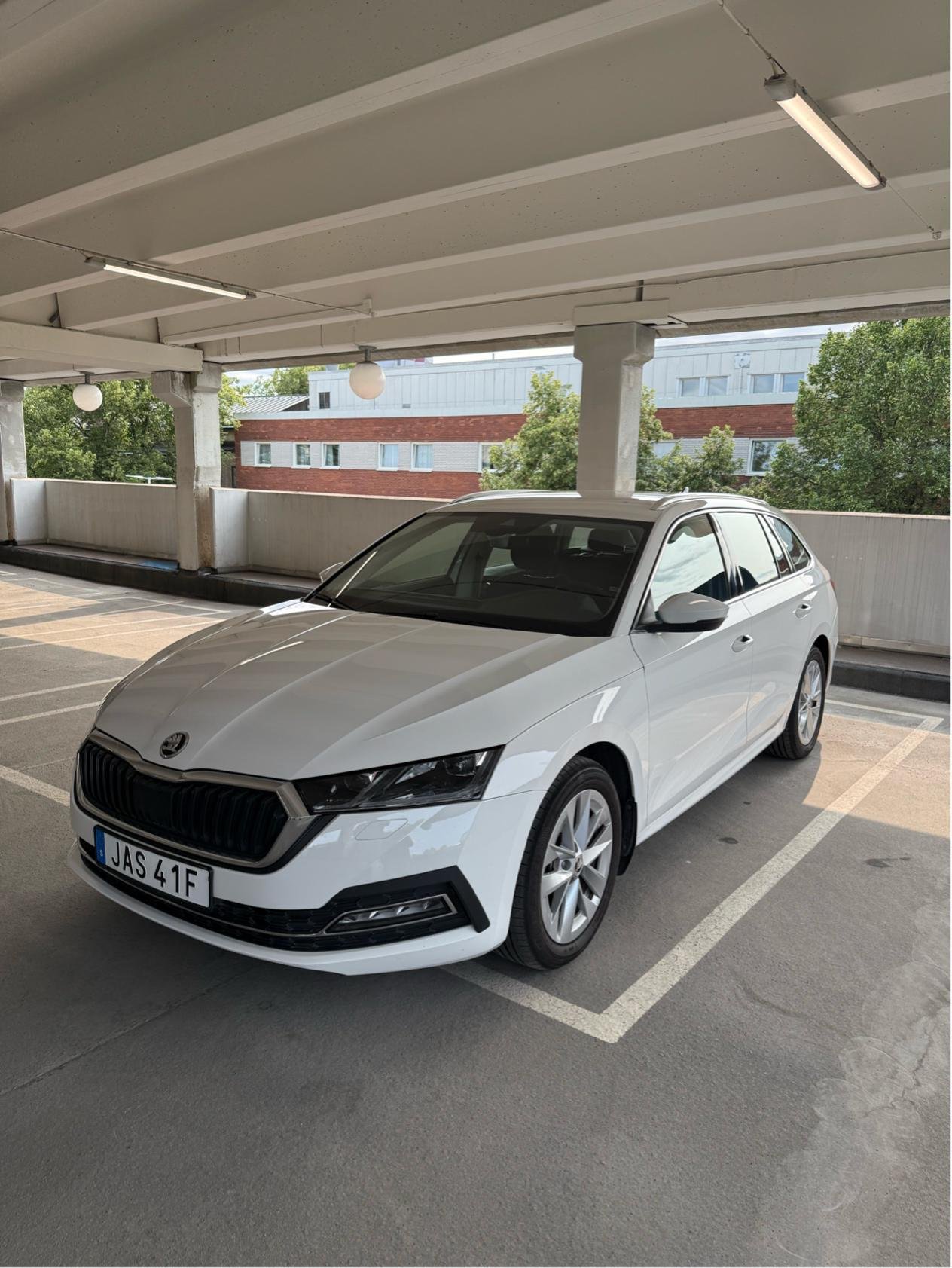 Škoda Octavia Combi 1.0 TSI EVO e-TEC DSG Sequential, 110hp, 2024