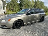 Volvo V70 2,4d -08