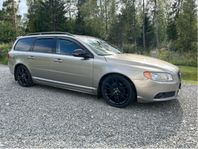 Volvo V70 2,4d -08
