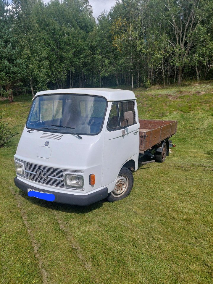 Mercedes-Benz Harburger Trans...